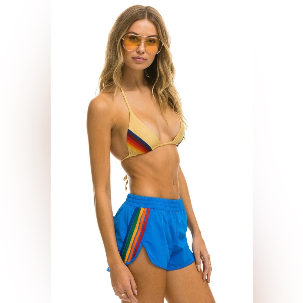 AVIATOR Nation WOMEN'S 5 STRIPE FLEX BOARD SHORTS BLUE RAINBOW-Large